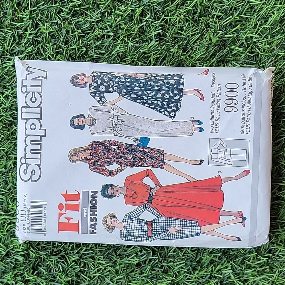 Simplicity McCalls Vintage Sewing Pattern Bundle - Picture 3 of 6